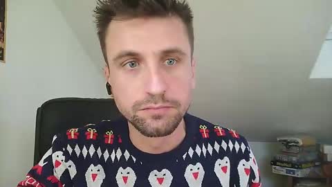 Snapshot of italiano116116 chatting on December 26, 8:50 am italiano116116 online show from December 26, 8:50 am