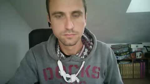 Snapshot of italiano116116 chatting on November 7, 9:31 am italiano116116 online show from November 7, 9:31 am