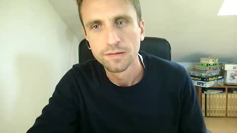 Snapshot of italiano116116 chatting on May 12, 1:52 pm italiano116116 online show from May 12, 1:52 pm