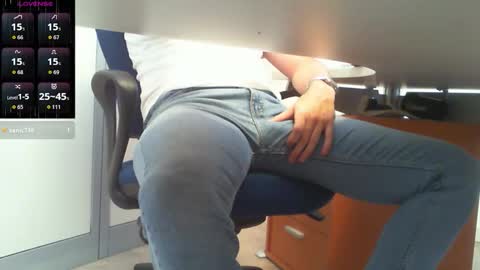 Snapshot of italiansirforyou chatting on September 9, 11:21 am Alex online show from September 9, 11:21 am