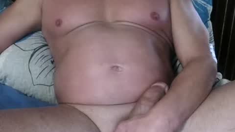 Snapshot of italianstud43 chatting on April 10, 7:40 pm Hot Italian online show from April 10, 7:40 pm