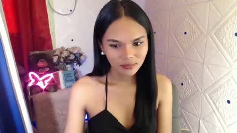 Snapshot of itgirl_cathy chatting on January 29, 11:04 pm CathCathy online show from January 29, 11:04 pm