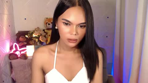 Snapshot of itgirl_cathy chatting on February 13, 4:54 am CathCathy online show from February 13, 4:54 am