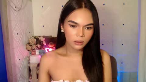 Snapshot of itgirl_cathy chatting on February 26, 12:16 am CathCathy online show from February 26, 12:16 am