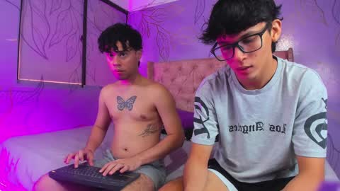 Ithan and Friends online show from March 6, 1:46 pm