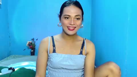 Snapshot of its_asiandave chatting on January 24, 12:20 pm DAVE online show from January 24, 12:20 pm