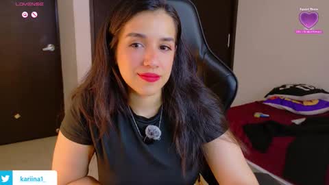 K A R I online show from February 1, 11:36 pm