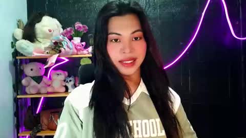 Snapshot of its_chloe20 chatting on May 9, 6:35 pm its_chloe20 online show from May 9, 6:35 pm