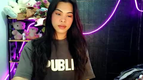 Snapshot of its_chloe20 chatting on May 26, 11:28 am its_chloe20 online show from May 26, 11:28 am