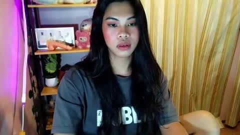 Snapshot of its_chloe20 chatting on June 11, 4:38 pm its_chloe20 online show from June 11, 4:38 pm