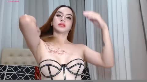 Emily online show from November 13, 4:44 am