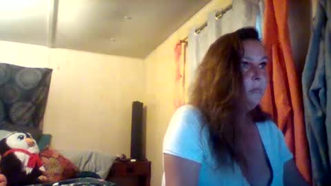 Snapshot of its_kimber chatting on October 2, 1:51 pm its kimber online show from October 2, 1:51 pm