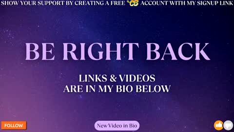 Snapshot of its_lily chatting on October 24, 8:49 pm Lily online show from October 24, 8:49 pm