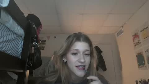 Snapshot of itsalexlove chatting on January 12, 11:36 pm Alex Love online show from January 12, 11:36 pm