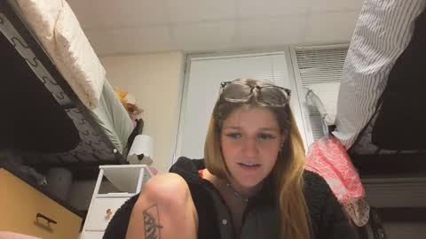 Snapshot of itsalexlove chatting on February 11, 1:10 am Alex Love online show from February 11, 1:10 am