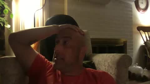 itsanexperiment online show from December 6, 4:58 am