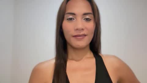 Snapshot of itsapril99913551 chatting on February 3, 7:52 pm April online show from February 3, 7:52 pm