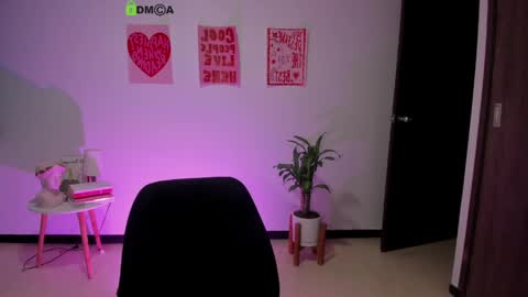 camill online show from April 25, 2:25 am