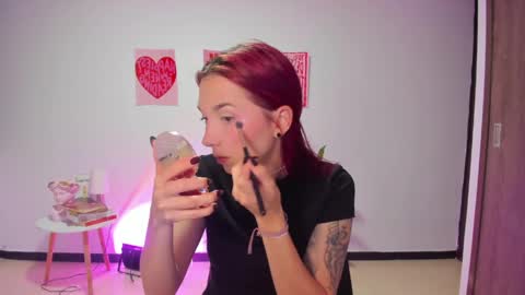 Snapshot of itscamill chatting on June 10, 1:39 am camill online show from June 10, 1:39 am