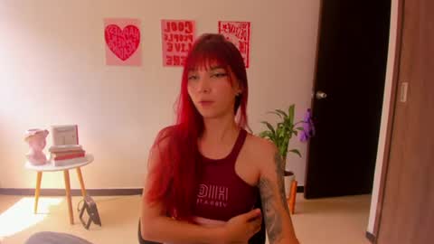 Snapshot of itscamill chatting on July 31, 4:06 pm camill online show from July 31, 4:06 pm