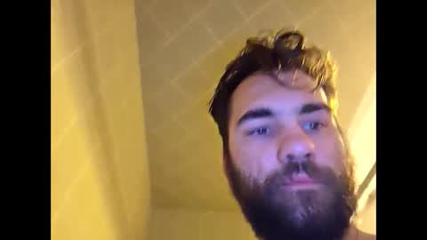 Snapshot of itsdaiton chatting on September 19, 12:39 pm Daiton online show from September 19, 12:39 pm