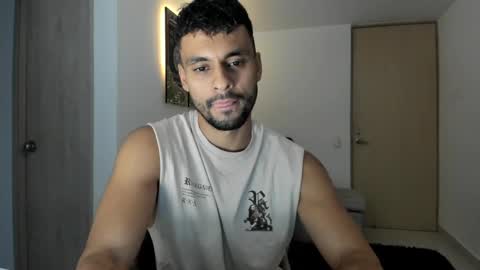 Snapshot of itsgeo1111 chatting on February 13, 1:40 am CALL ME GEO online show from February 13, 1:40 am