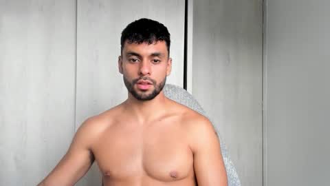 Snapshot of itsgeo1111 chatting on September 22, 10:45 pm CALL ME GEO online show from September 22, 10:45 pm