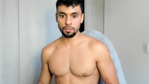 Snapshot of itsgeo1111 chatting on September 25, 11:19 pm CALL ME GEO online show from September 25, 11:19 pm