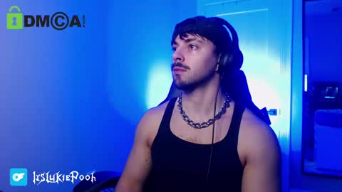 Itslukiepooh online show from November 16, 11:54 pm