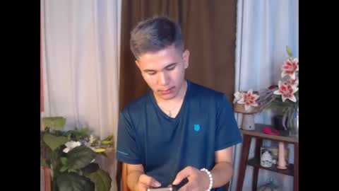 kenneth online show from December 22, 11:29 am