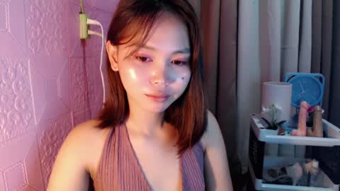 Snapshot of itsme_liza chatting on July 28, 10:53 pm itsme_liza online show from July 28, 10:53 pm