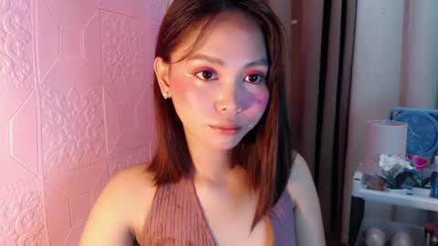 Snapshot of itsme_liza chatting on August 1, 10:52 pm itsme_liza online show from August 1, 10:52 pm