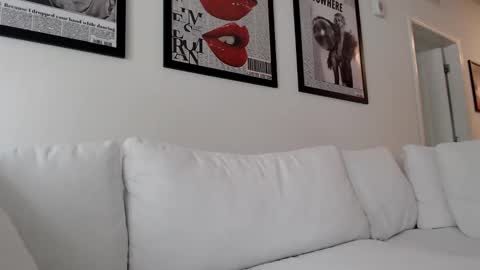 Snapshot of itsmealexisrae chatting on September 17, 3:46 pm Alexis Rae online show from September 17, 3:46 pm