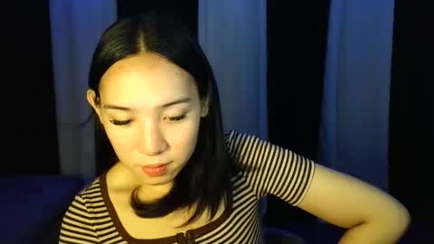 itsmehotqueen online show from April 9, 2:11 am