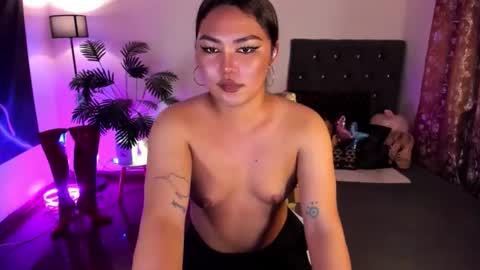 Siana online show from May 30, 1:52 pm