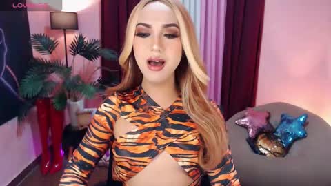 Sofia online show from October 24, 4:36 pm