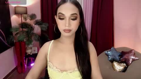 Sofia online show from November 11, 6:52 pm