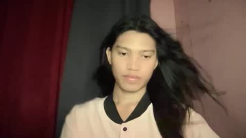 Snapshot of itsmeyourgirl_philopoiter chatting on February 3, 1:27 pm Jayve online show from February 3, 1:27 pm