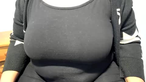 Snapshot of itsmistressxxx chatting on February 27, 6:53 pm EBONYBBW online show from February 27, 6:53 pm