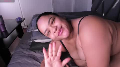 Snapshot of itsmoon_swt_ chatting on June 10, 6:51 pm Moon online show from June 10, 6:51 pm