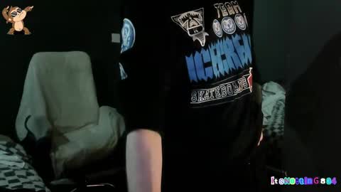    online show from March 6, 10:26 pm