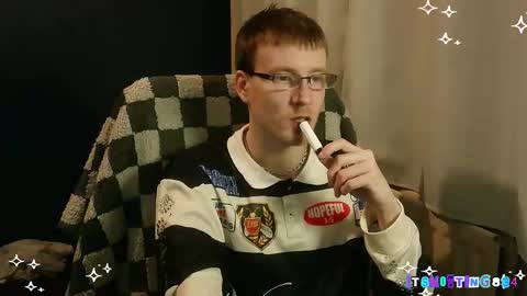    online show from February 25, 8:18 pm