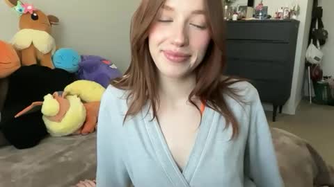 Snapshot of itssheababy chatting on March 21, 3:26 pm Shea online show from March 21, 3:26 pm