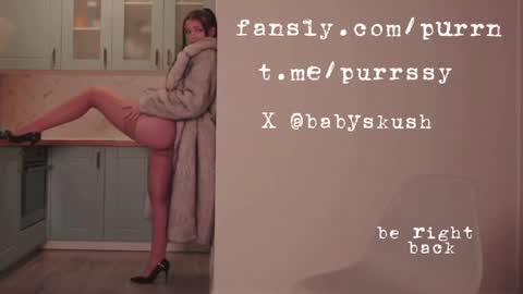 Betty online show from November 9, 9:13 pm