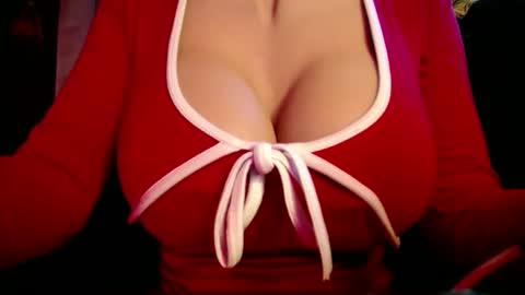 Snapshot of itsur_sweetiepie chatting on October 29, 11:39 pm itsur_sweetiepie online show from October 29, 11:39 pm