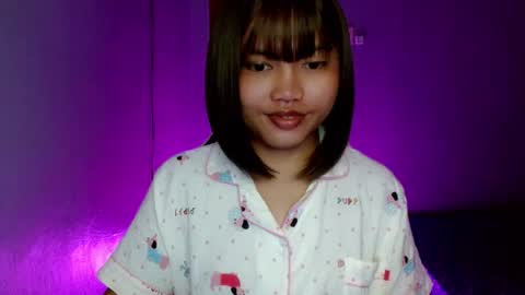 Snapshot of itsyourbabe_aiah chatting on August 9, 8:08 am itsyourbabe_aiah online show from August 9, 8:08 am