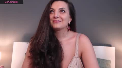 Melissa Khaan online show from November 10, 10:03 am