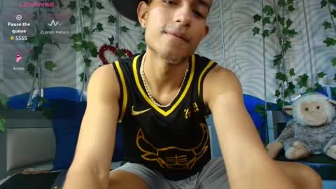 itszairen online show from February 25, 3:16 am