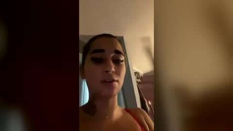 ittyej online show from July 8, 10:53 am