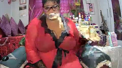 itumeleng74 online show from December 17, 4:29 am